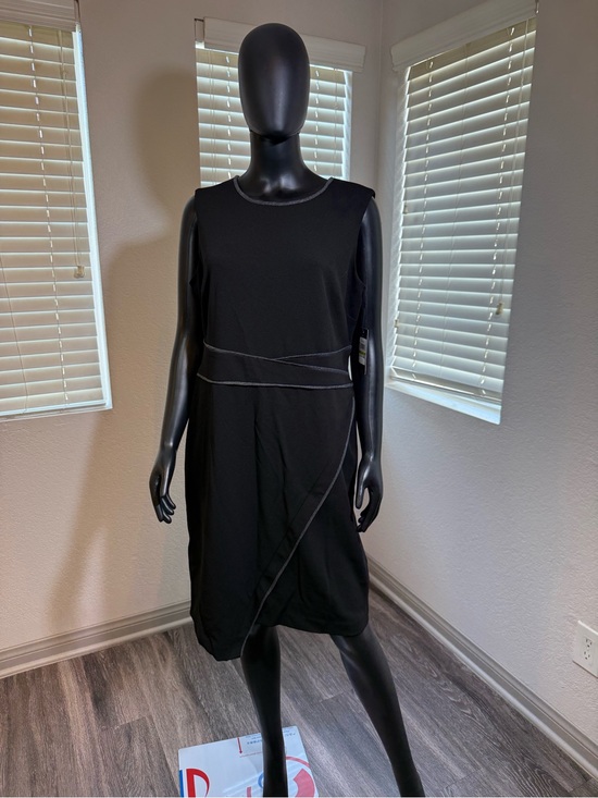 Tommy Hilfiger Dresses & Skirts - Tommy Hilfiger Black Sleeveless Layered Trim Mini Dress